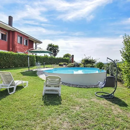 Gorgeous In With Kitchen Holiday home *